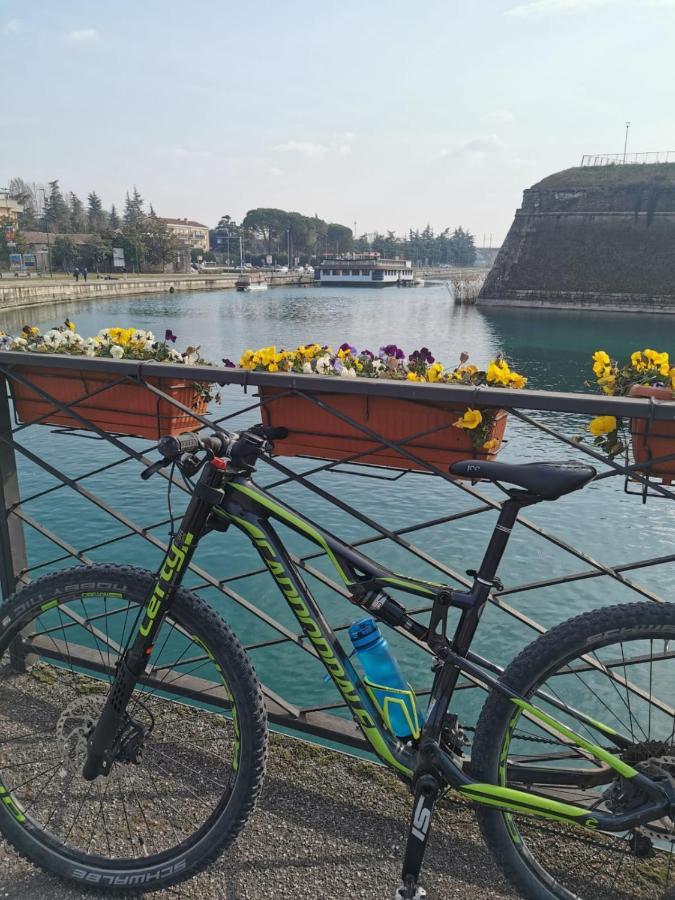 Appartamento Rosy Peschiera del Garda Luaran gambar